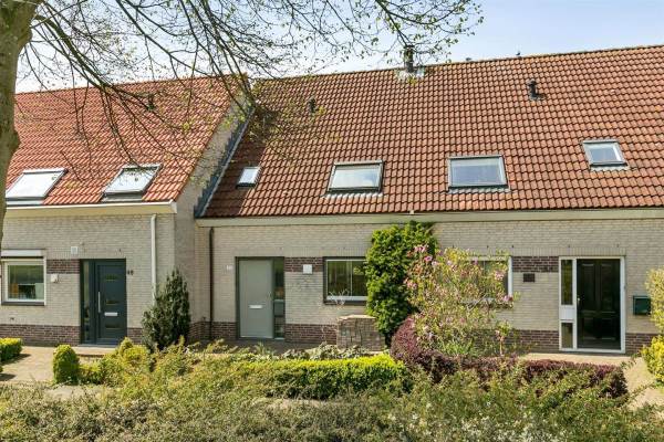 Woning de Middenloop 51 Helmond