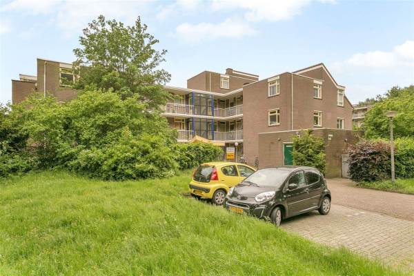 Woning Terpmeent 77 Almere