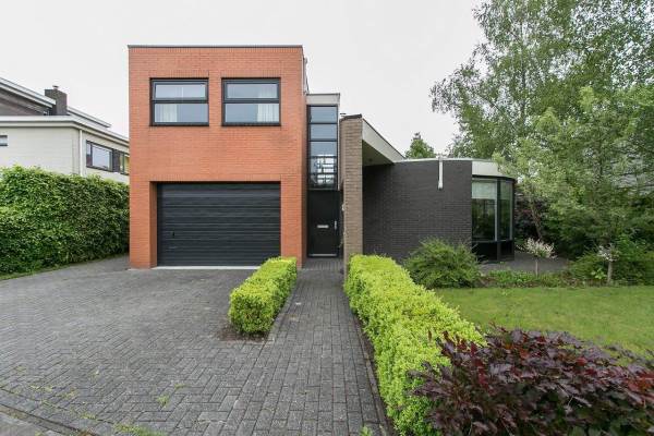 Woning Driegraas 9 Roden