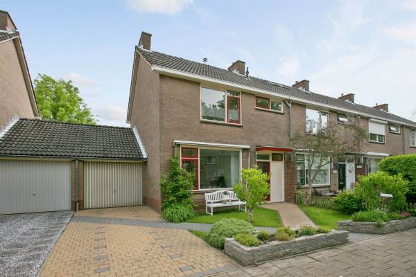 Woning Wittezeestraat 8 Oost-Souburg