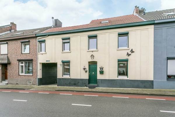Woning Voorterstraat 100 Kerkrade