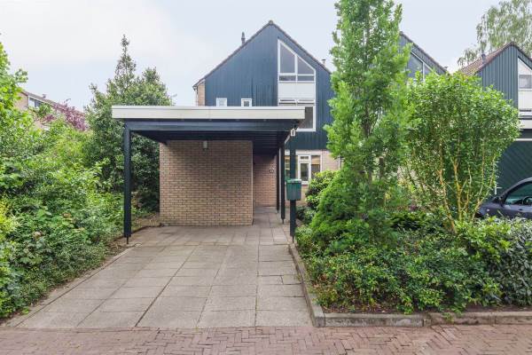 Woning Emanuel de Wittestraat 37 Haaksbergen
