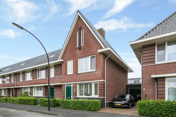 Woning Vriezenveenstraat 56 Tilburg