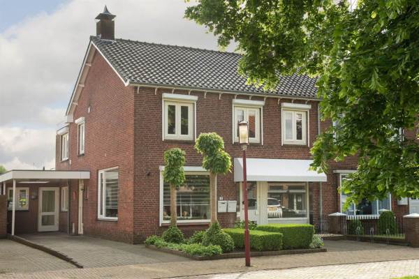 Woning Burgemeester Mastboomplein 11 Halsteren