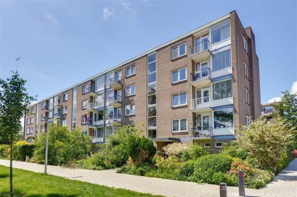 Woning Johanna Naberstraat 204 Purmerend