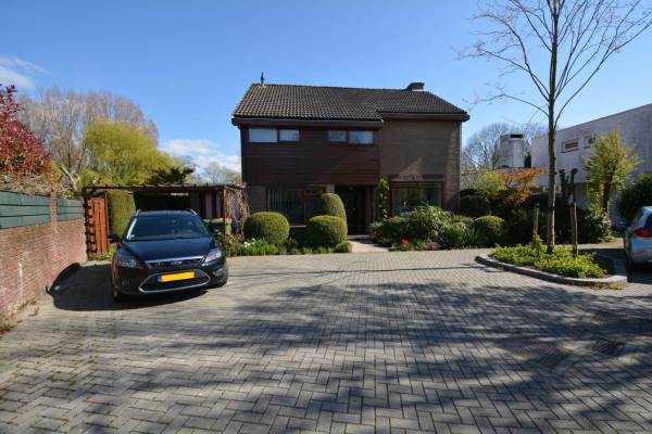 Woning Paddestoelweg 150 Alphen aan den Rijn