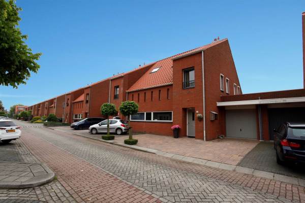 Woning Fruitlaan 28 Wateringen
