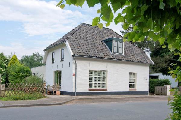 Woning Dorpsstraat 44 Rhenoy