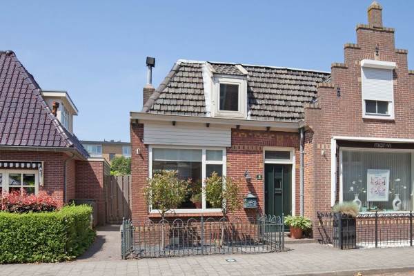 Woning Kerklaan 19 Heemskerk