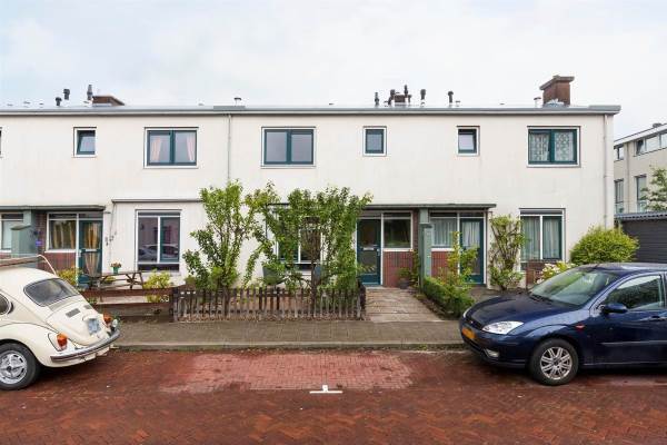 Woning Goudenregenlaan 6 Delft