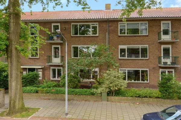 Woning Jacob van Campenlaan 131 Hilversum