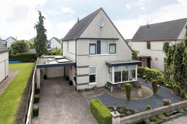 Woning Carolusgulden 4 Dronten