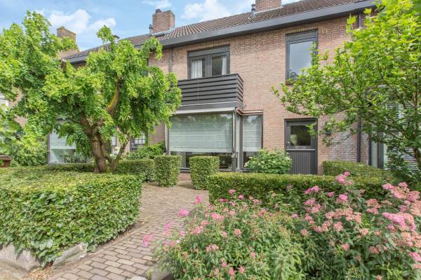 Woning Burgemeester Serrarislaan 10 Breda