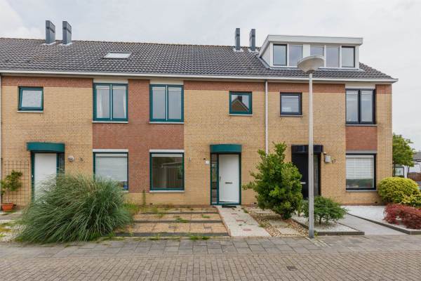 Woning Nigeriapad 15 Alphen aan den Rijn