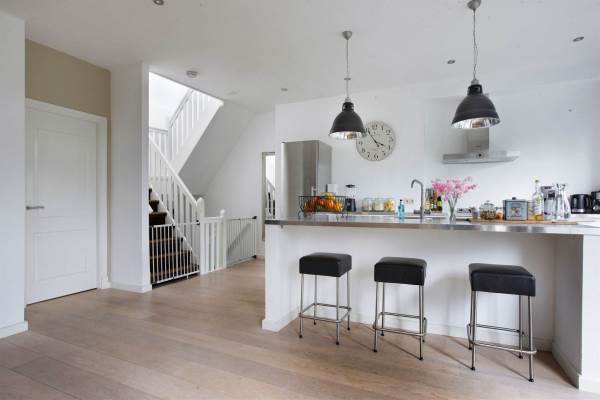 Woning Admiraal De Ruijterweg 455III Amsterdam
