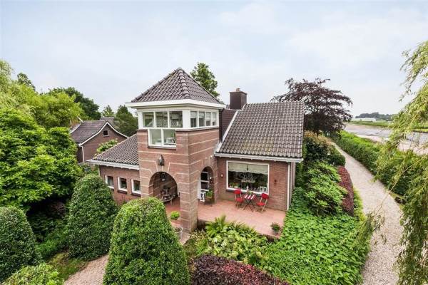 Woning Burgemeester Smitweg 9 Hazerswoude-Dorp