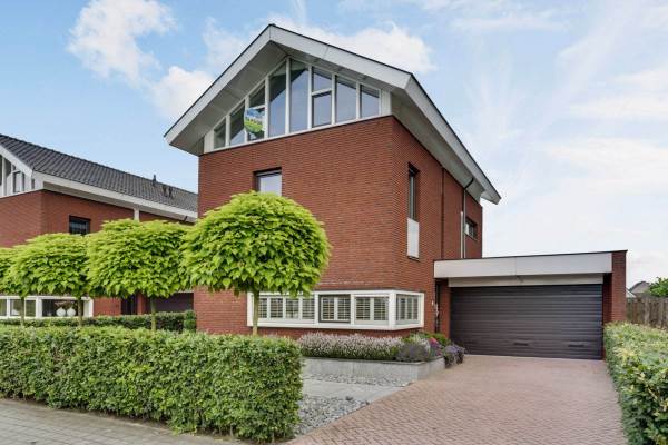 Woning De Omloop 15 Zevenbergschen Hoek