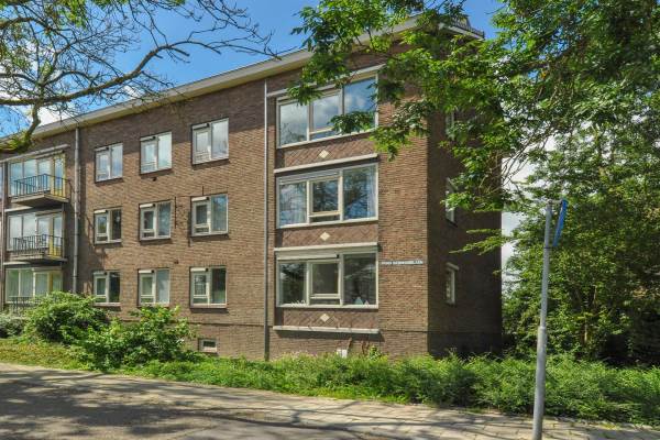 Woning Charlotte de Bourbonstraat 72 Alphen aan den Rijn