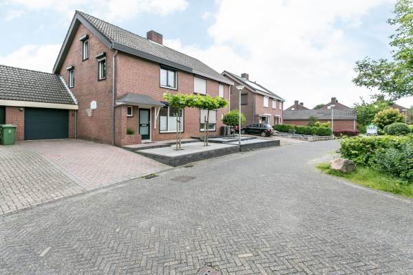 Woning Brikkebekker 33 Landgraaf