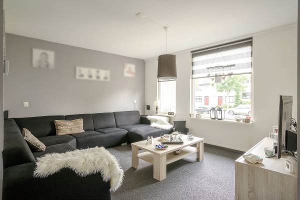 Woning Rivierlaan 92 Spijkenisse