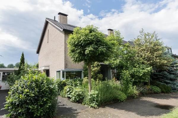 Woning Brederostraat 13 Hengelo