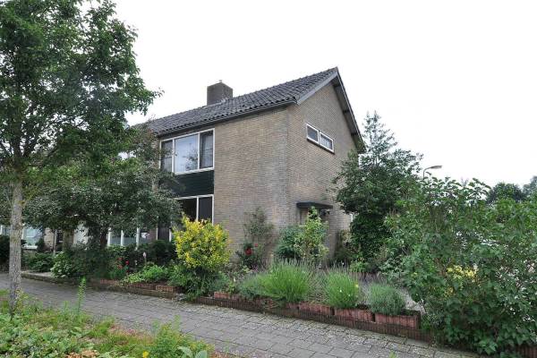 Woning Jozef Isra&23 5;lsstraat 5 Meppel