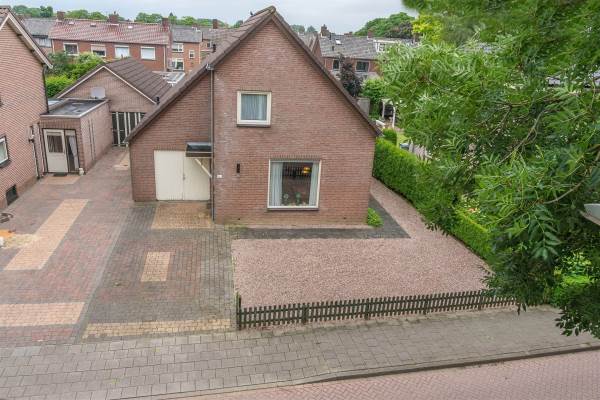 Woning Kampsestraat 12a Angeren