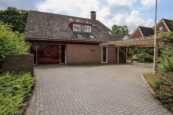 Woning Merellaan 25 Nieuwleusen