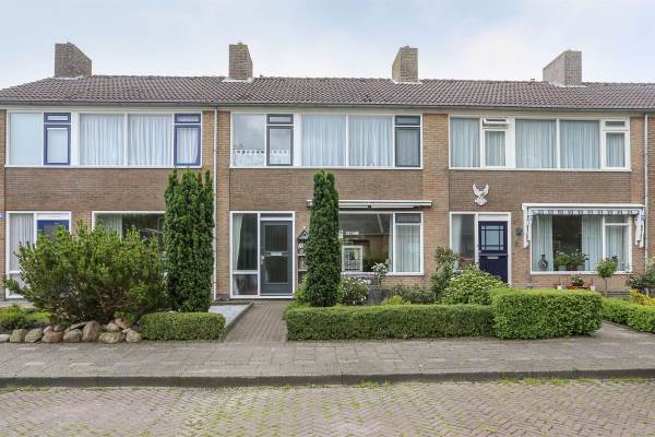 Woning De Pelfinne 4 Metslawier