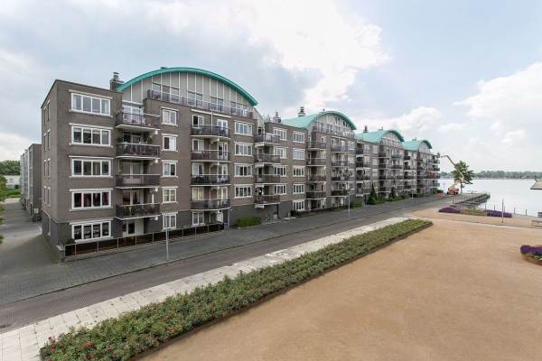 Woning M.K. Gandhiplein 5 Groningen
