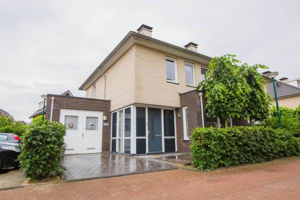 Woning Tulpentuin 7 Houten