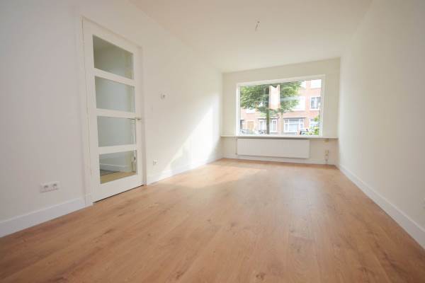 Woning Van Zeggelenlaan 346 Den Haag