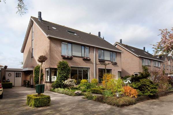 Woning Henninkstraat 24 Rijsenhout