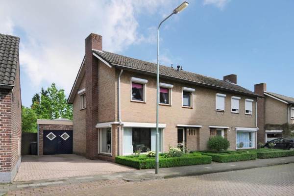 Woning Hoogstraat 21 Baarlo Lb