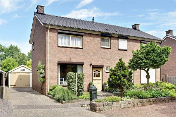 Woning Pastoor Balkstraat 5 Varsselder