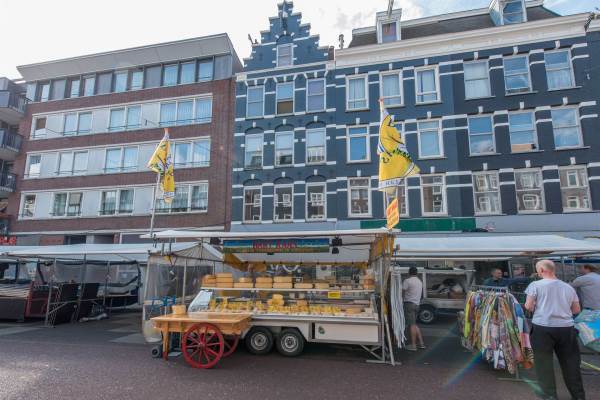 Woning Albert Cuypstraat 100III-V Amsterdam