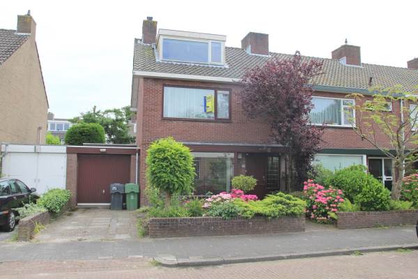 Woning Douw van der Kraplaan 35 Voorschoten