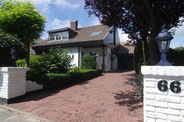 Woning Koorndijk 66 Tuitjenhorn