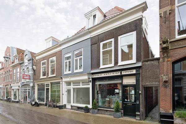 Woning Kleine Houtstraat 86zwart Haarlem