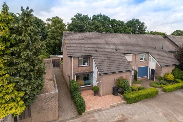 Woning Diamantdijk 183 Roosendaal