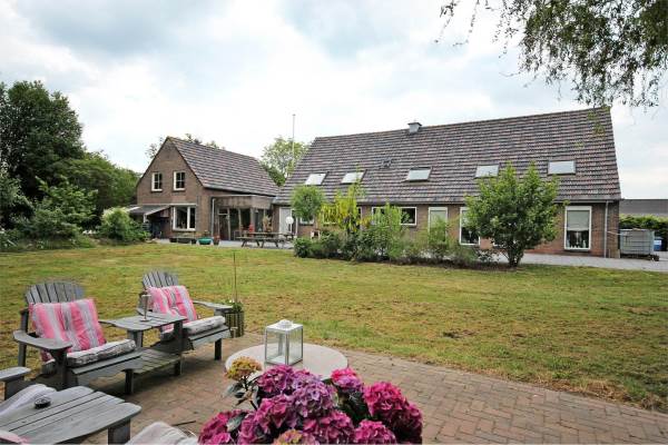 Woning Ammerzodenseweg 40 Hedel