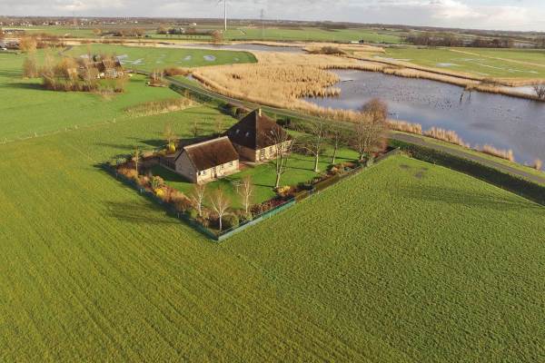 Woning Oostkade 5 Waarland