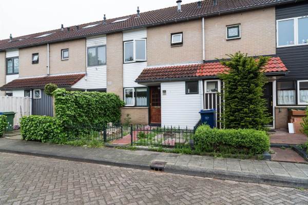 Woning Staakmolenstraat 20 Almere