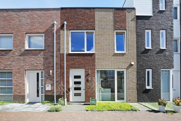 Woning Vulcanuspad 6 Almere