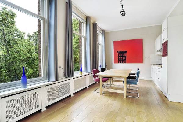 Woning Johannes Verhulststraat 156II Amsterdam