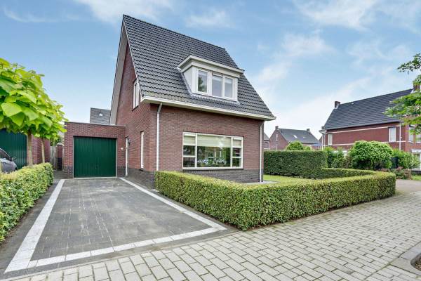 Woning in d' Hoef 35 Hoogerheide
