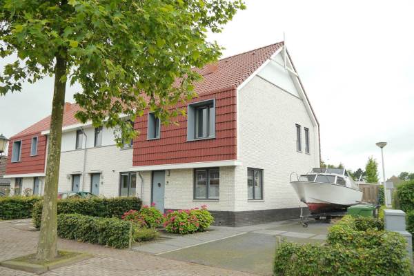 Woning Kerkplein 7 Strijensas