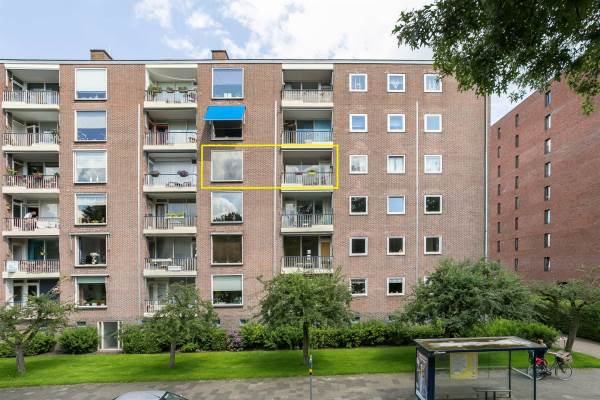 Woning Henri Dunantlaan 327 Apeldoorn