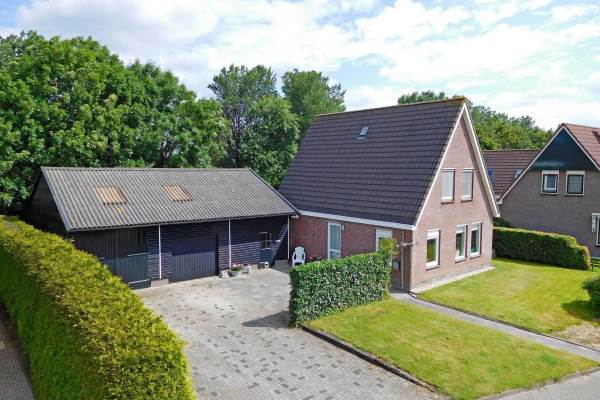 Woning Holwoartelstrjitte 14 Koarnjum
