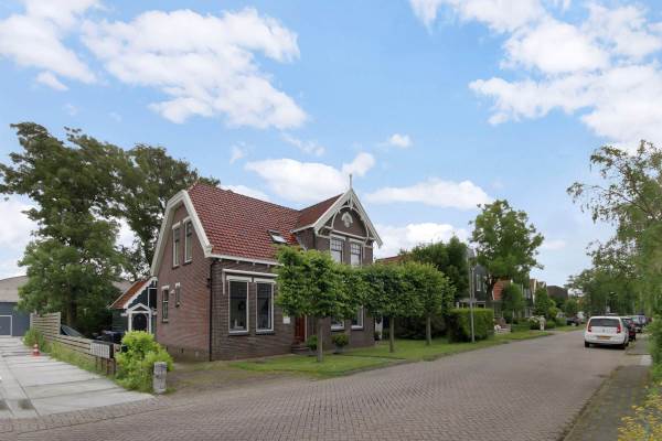 Woning J.J. Allanstraat 184 Westzaan